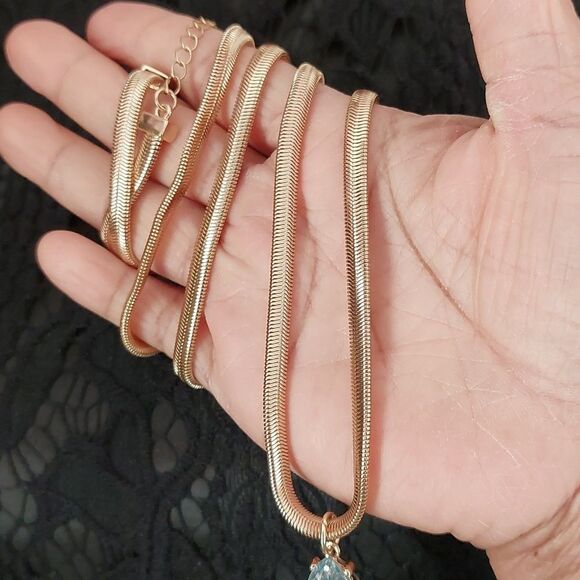 Herringbone Chain Necklace with Clear Rhinestones and Tassel Boho Chic Y Drop - Picture 6 of 6